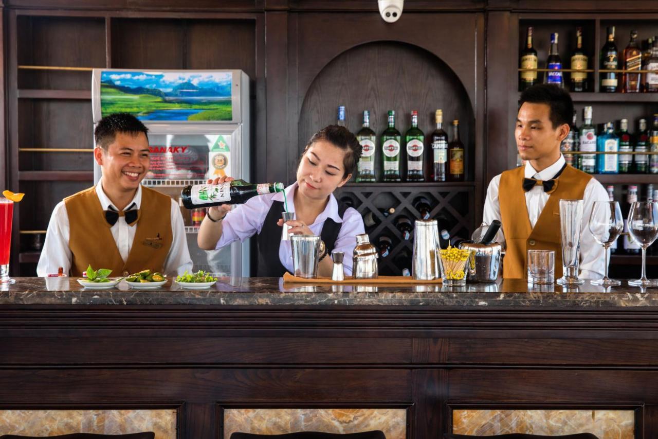 ホテル V'Spirit Cruise ハロン エクステリア 写真
