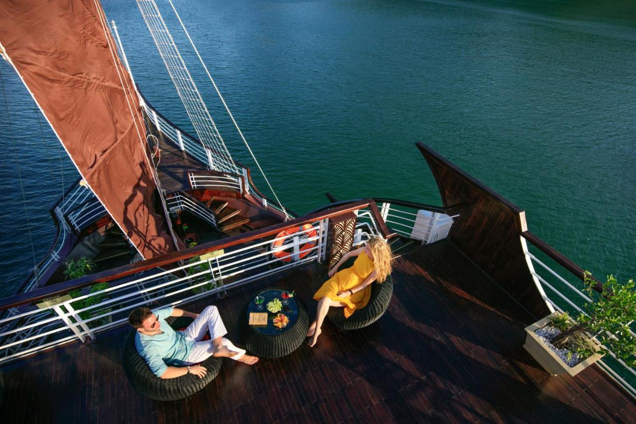 ホテル V'Spirit Cruise ハロン エクステリア 写真
